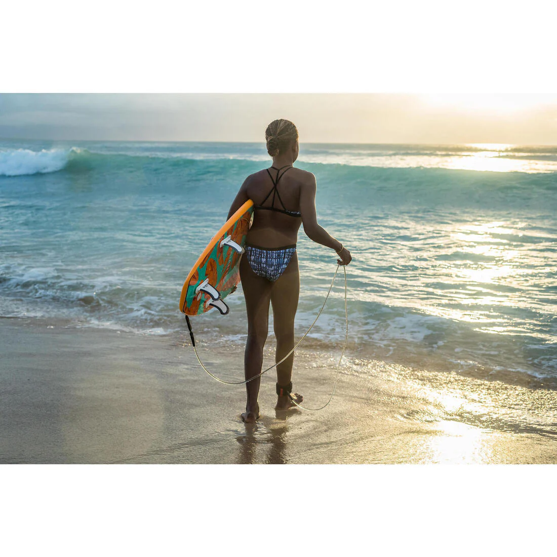GIRL'S SURF SWIMSUIT TOP BONDI 500 - Image 20