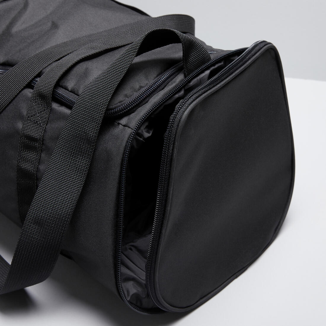 Gym Bag 20L Black - Image 5