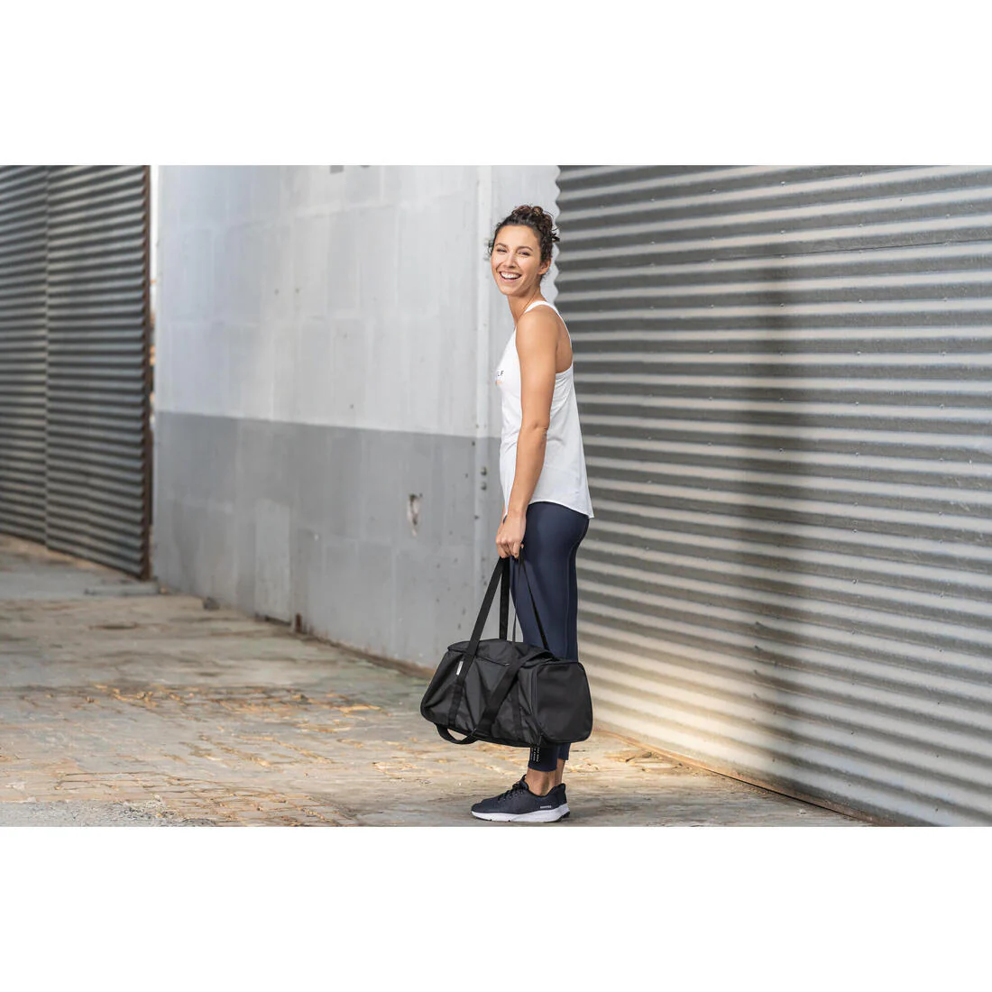 Gym Bag 20L Black - Image 9