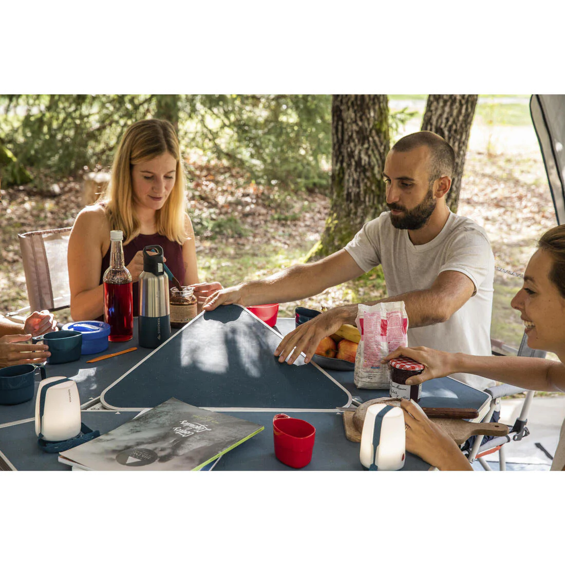 Hexagonal and sociable camping table - 6 person - Tepee - Image 14