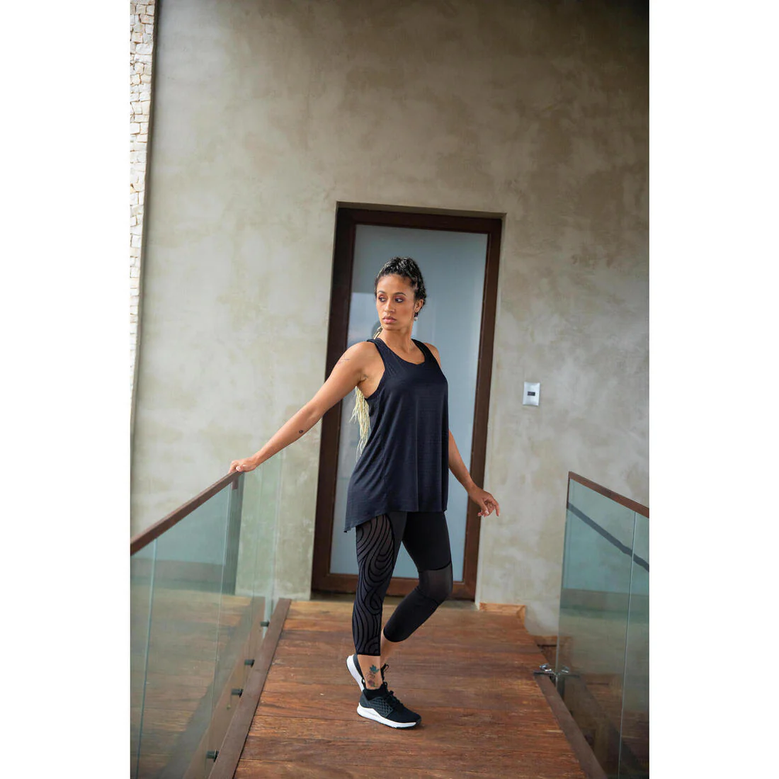 High-Waisted Cropped Shaping Fitness Leggings - Image 6
