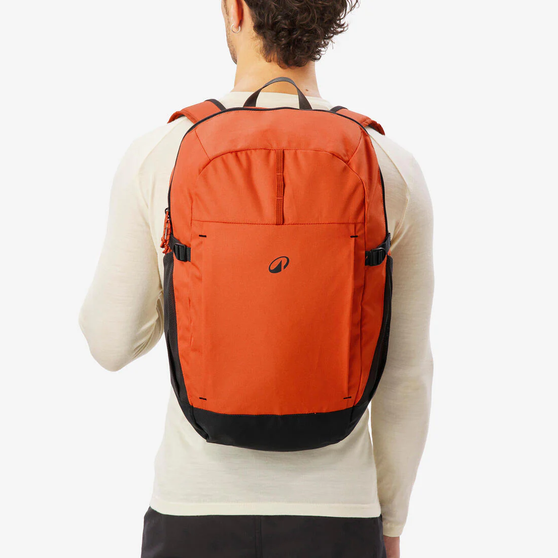 Hiking backpack 27 L, Arpenaz 100 - Image 3