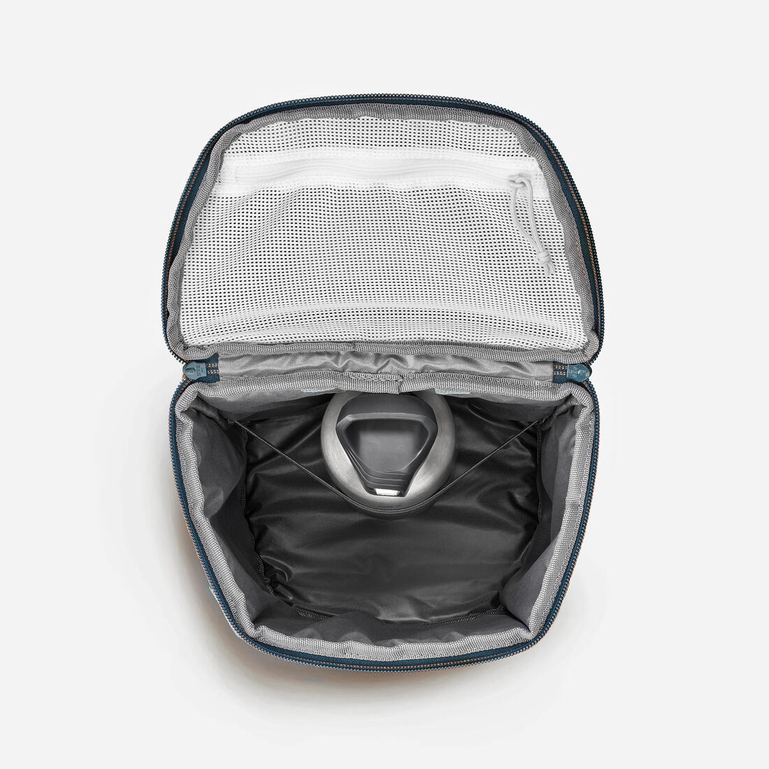 Ice 10 L compact and isothermal backpack 100 - Image 7