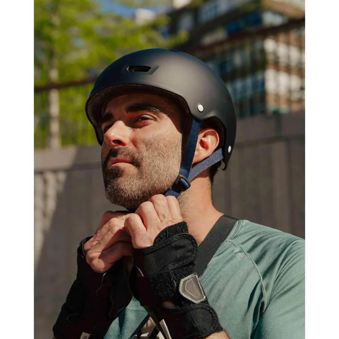 Inline Skating Skateboarding Scootering Helmet MF500 - Image 28