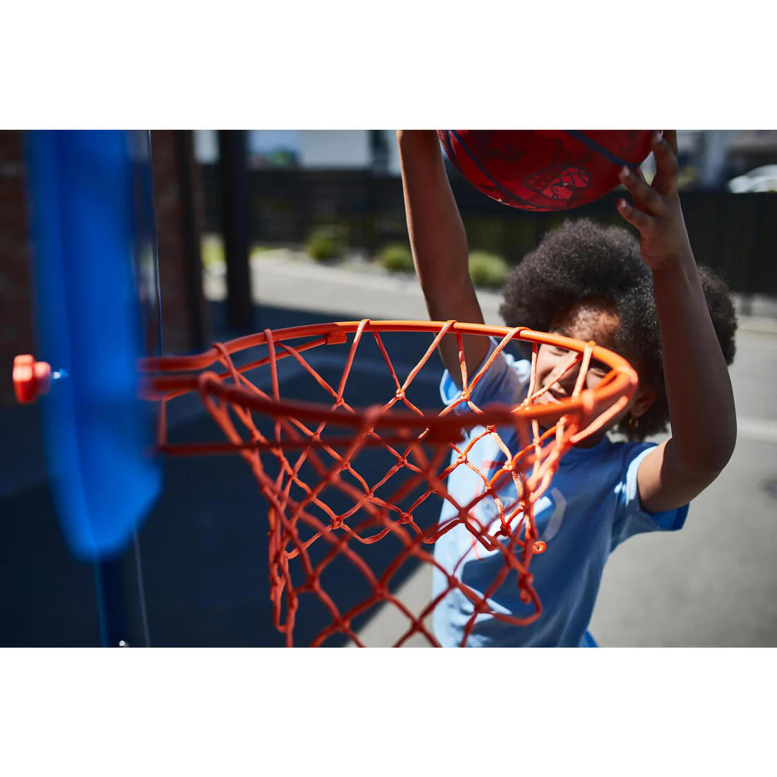 K500 Kids' Portable Basketball Hoop with Adjustable Stand (1.30m to 1.60m) - Image 13