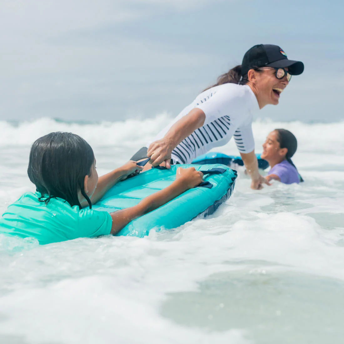 Kid's inflatable bodyboard for 4-8 year-olds (15-25 kg) - Image 15