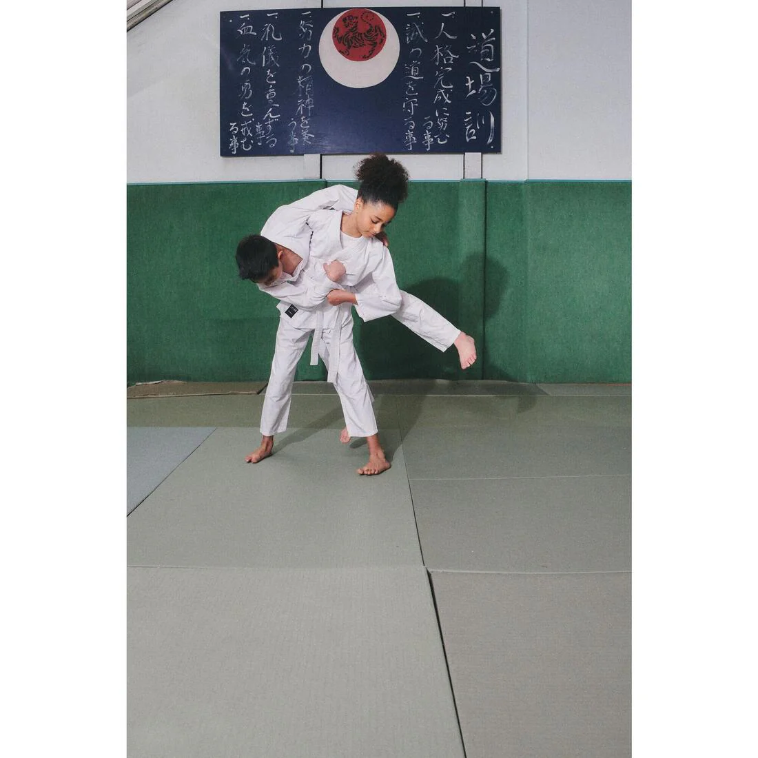 Kid's Judo Uniform for Beginners - White - Image 7