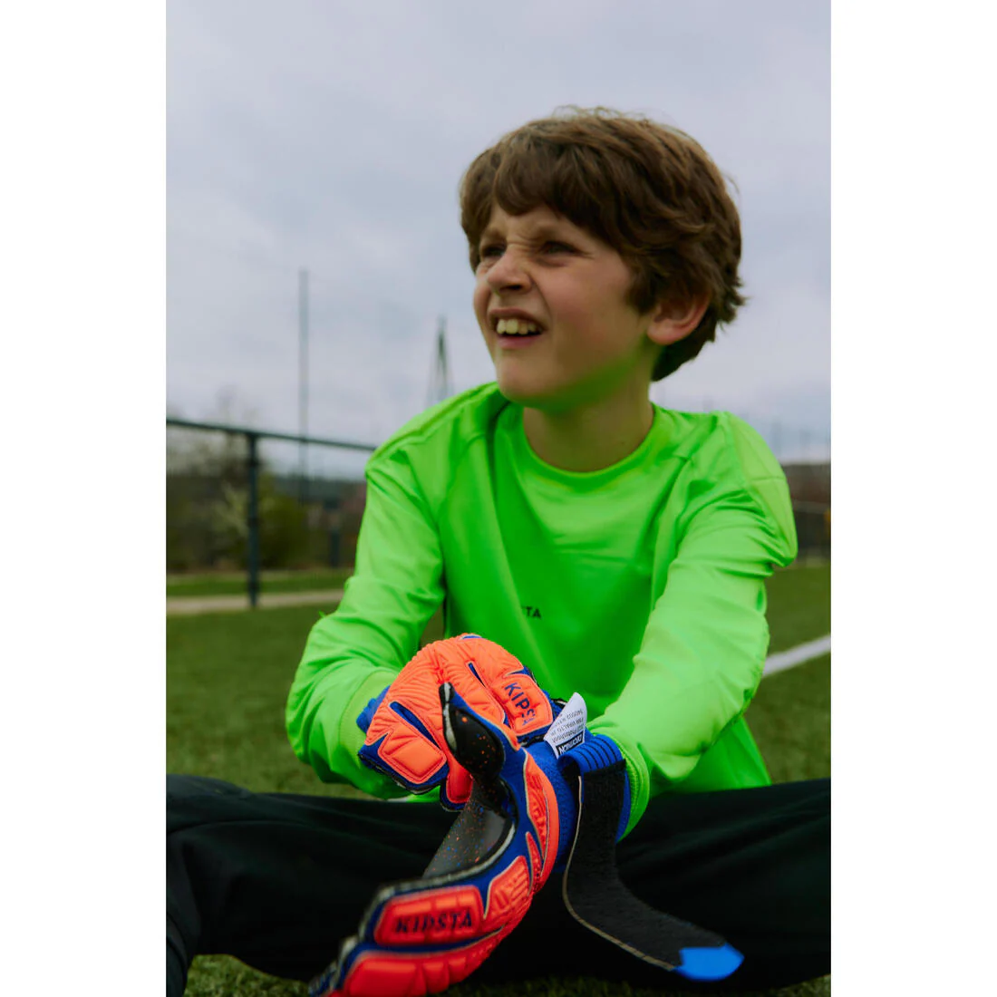 Kids' Football Boots Moulded Studs Black & Yellow - Agility 100 - Image 13
