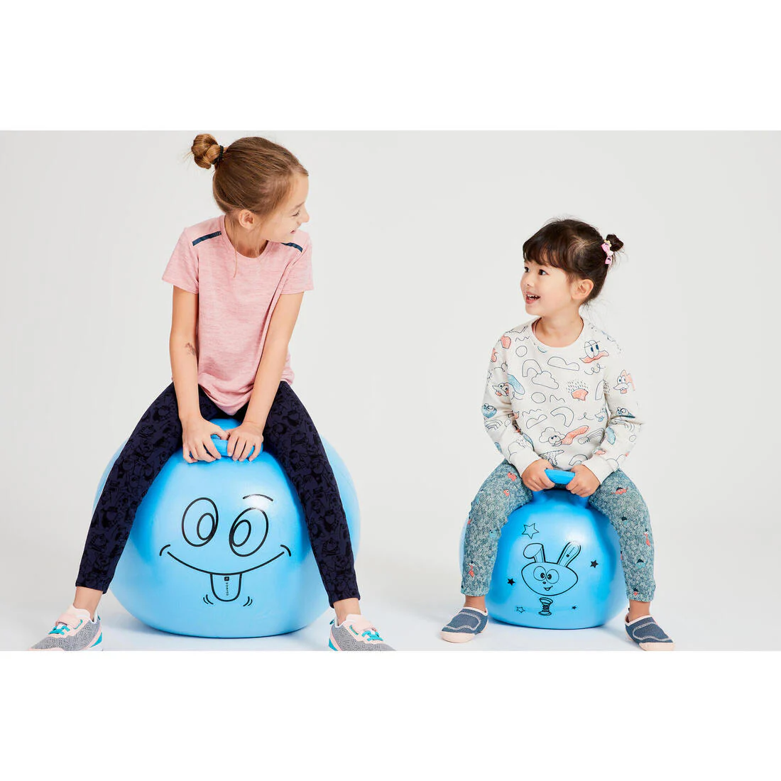 Kids' Gym Hopper Ball Resist 45 cm - Image 11