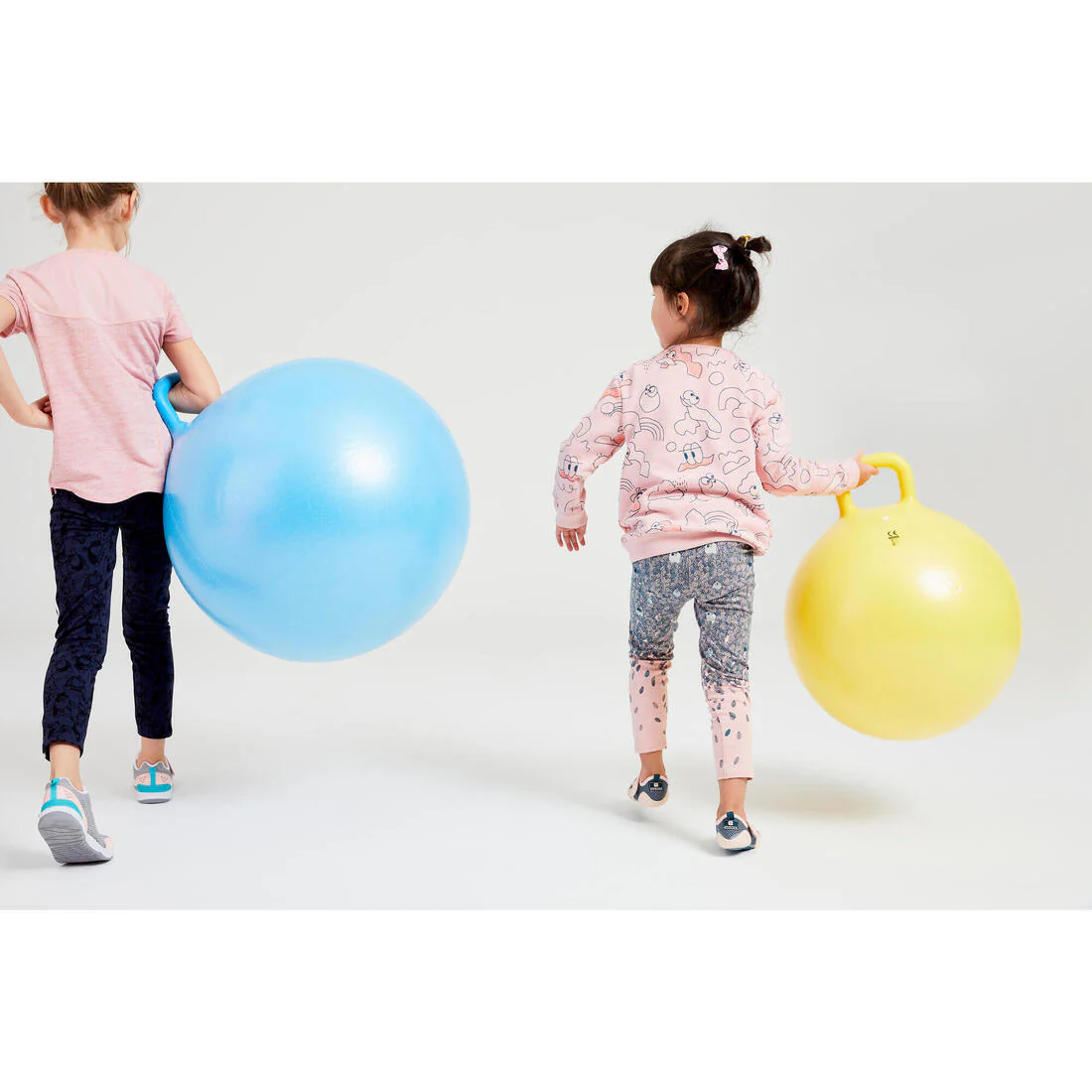 Kids' Gym Hopper Ball Resist 45 cm - Image 8