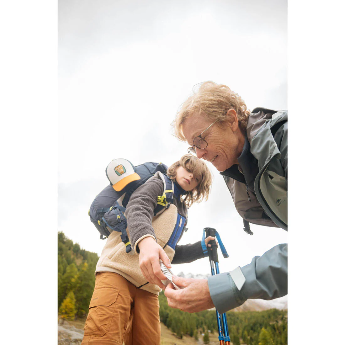 Kids’ Hiking backpack 28 L, 7-15 years, MH500 - Image 14