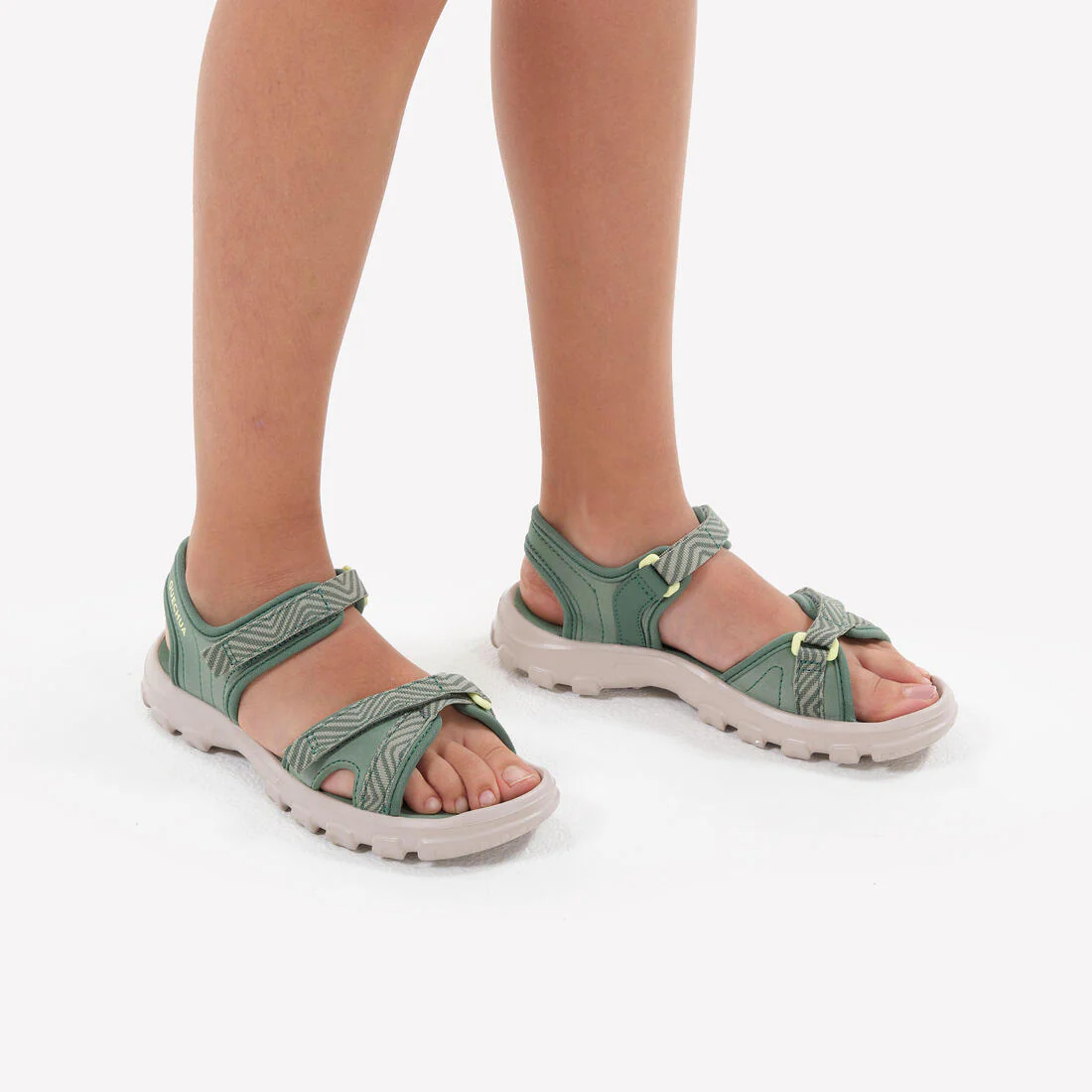 Kids’ hiking sandals with riptab, UK sizes 13 to 4, NH100 - Image 11