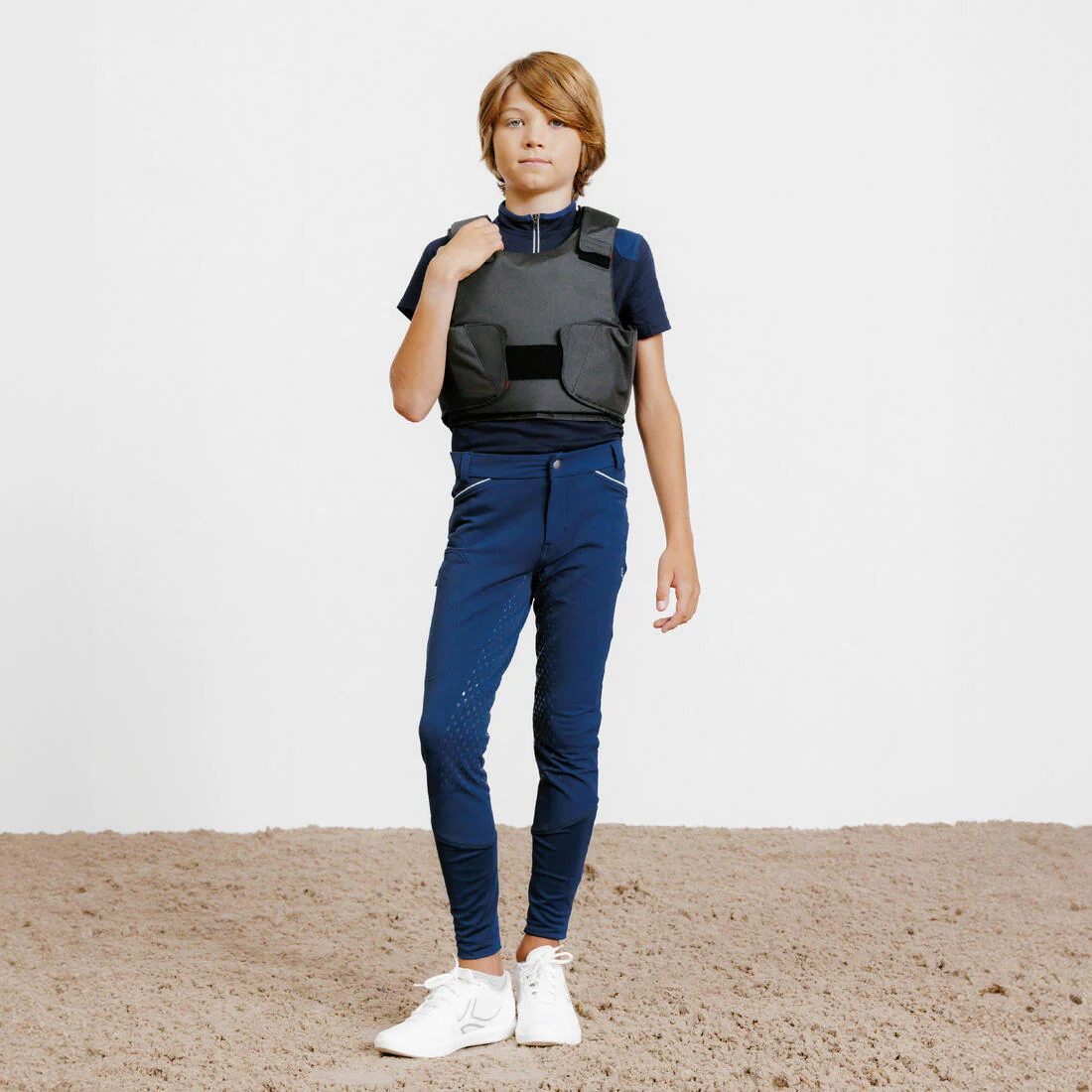 Kids' Horse Riding Body Protector 100 - Black - Image 2