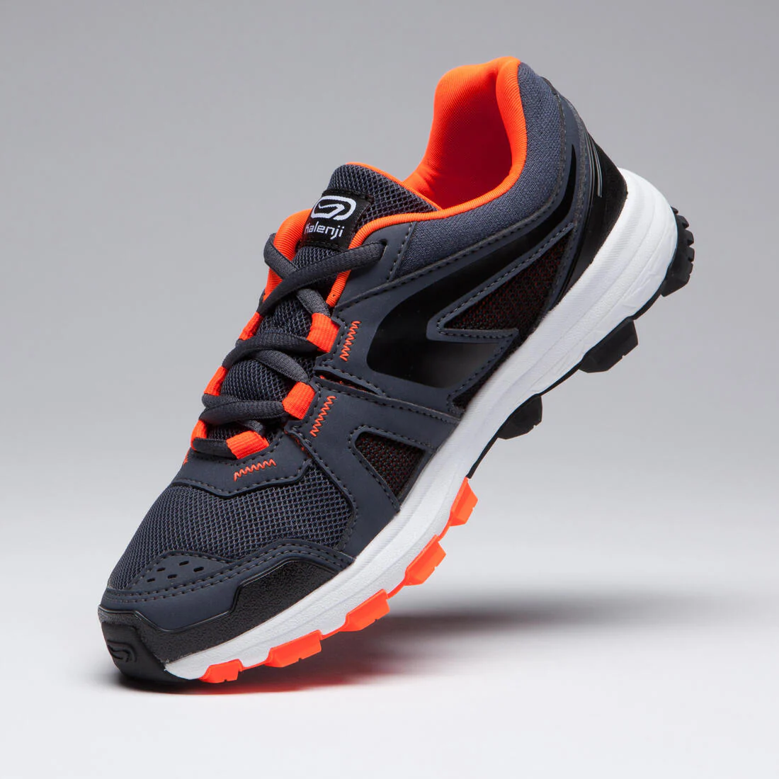 KIDS KIPRUN GRIP RUNNING & ATHLETICS SHOES - GREY AND BLACK NEON ORANGE - Image 5