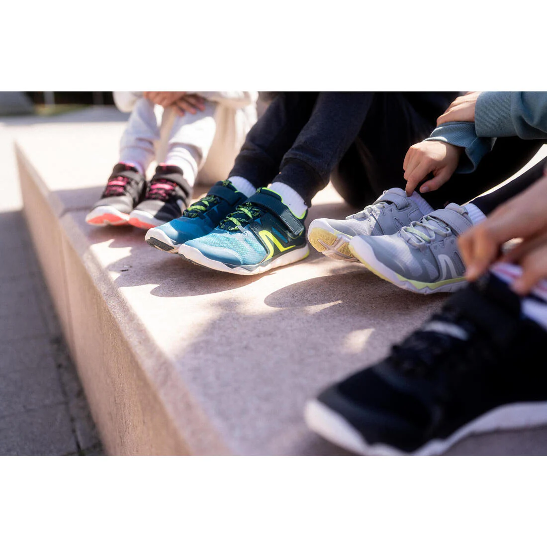 Kids' lightweight and breathable rip-tab trainers, teal - Image 4