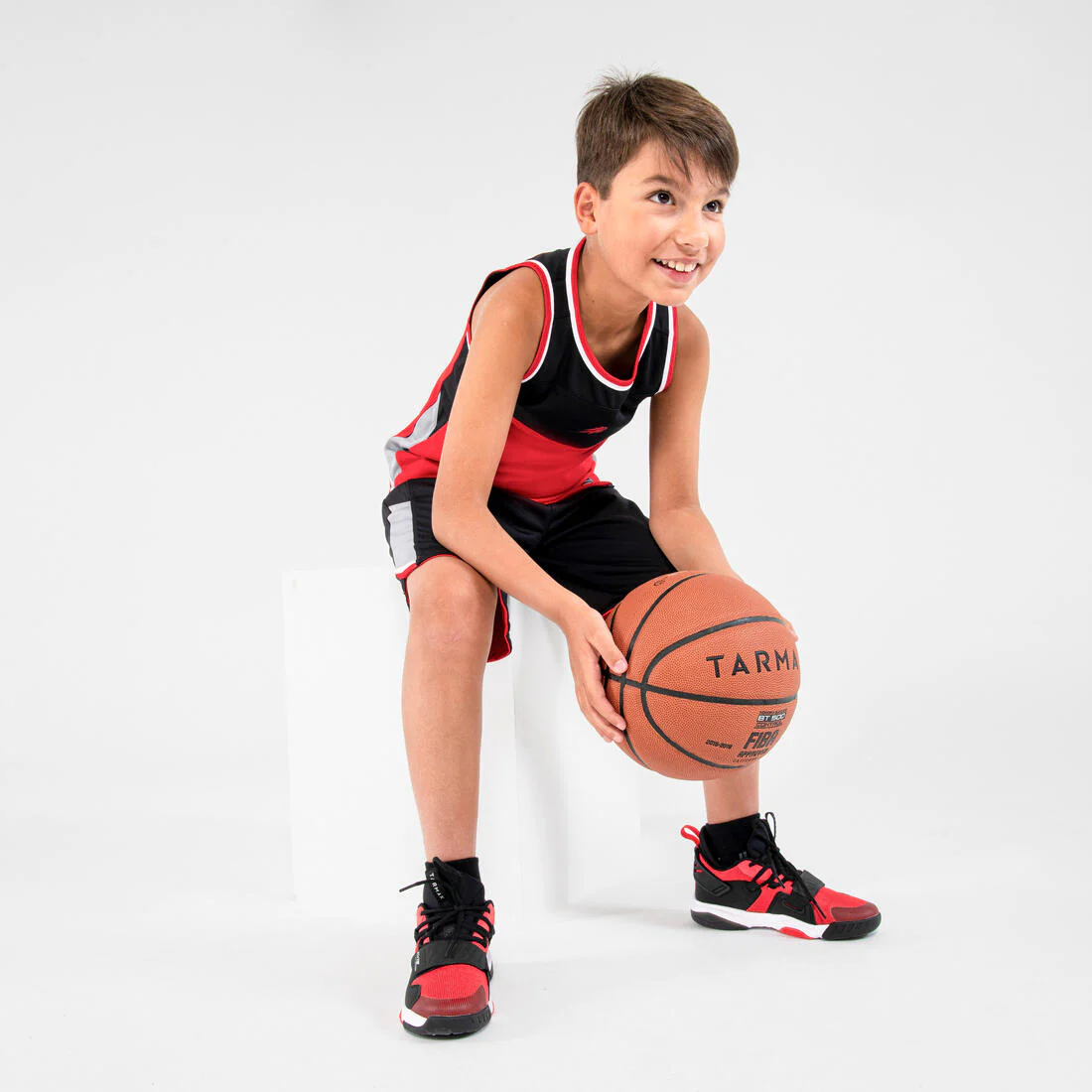 Kids' Reversible Sleeveless Basketball T-Shirt / Jersey T500R - Image 16