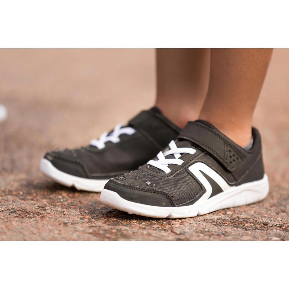Kids' Shoes Black & White - PW100 - Image 11