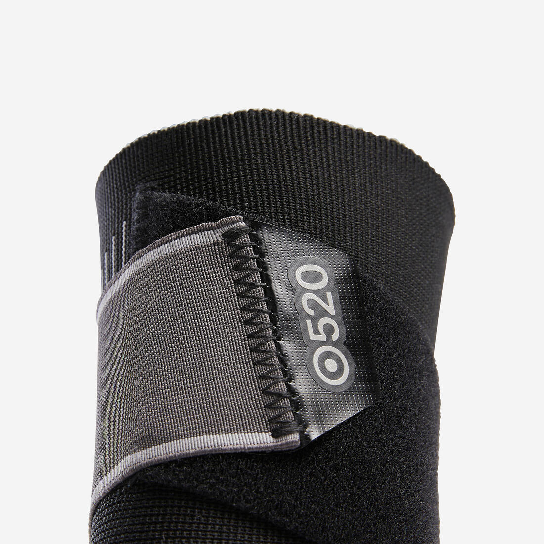 Level 1 right or left ankle support with foam pads - Image 9