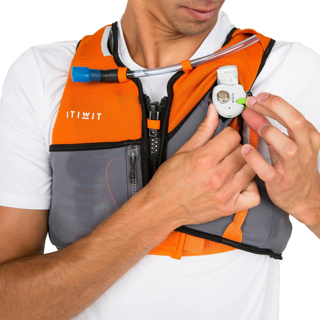 LIFE VEST SUP AND KAYAK WAIRGO HYDRATION 50N ORANGE - Image 20