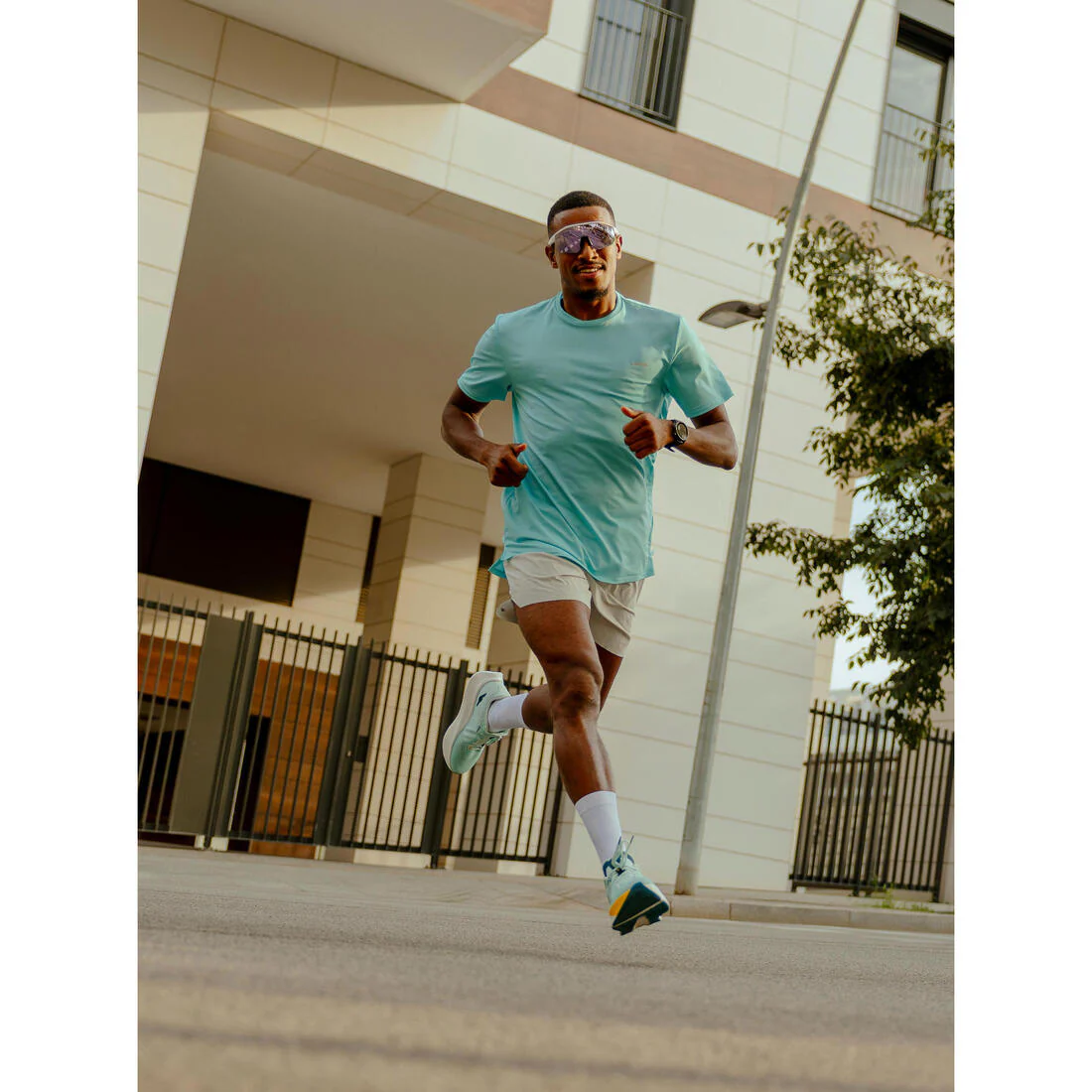 Light Men's Running Shorts - Image 18