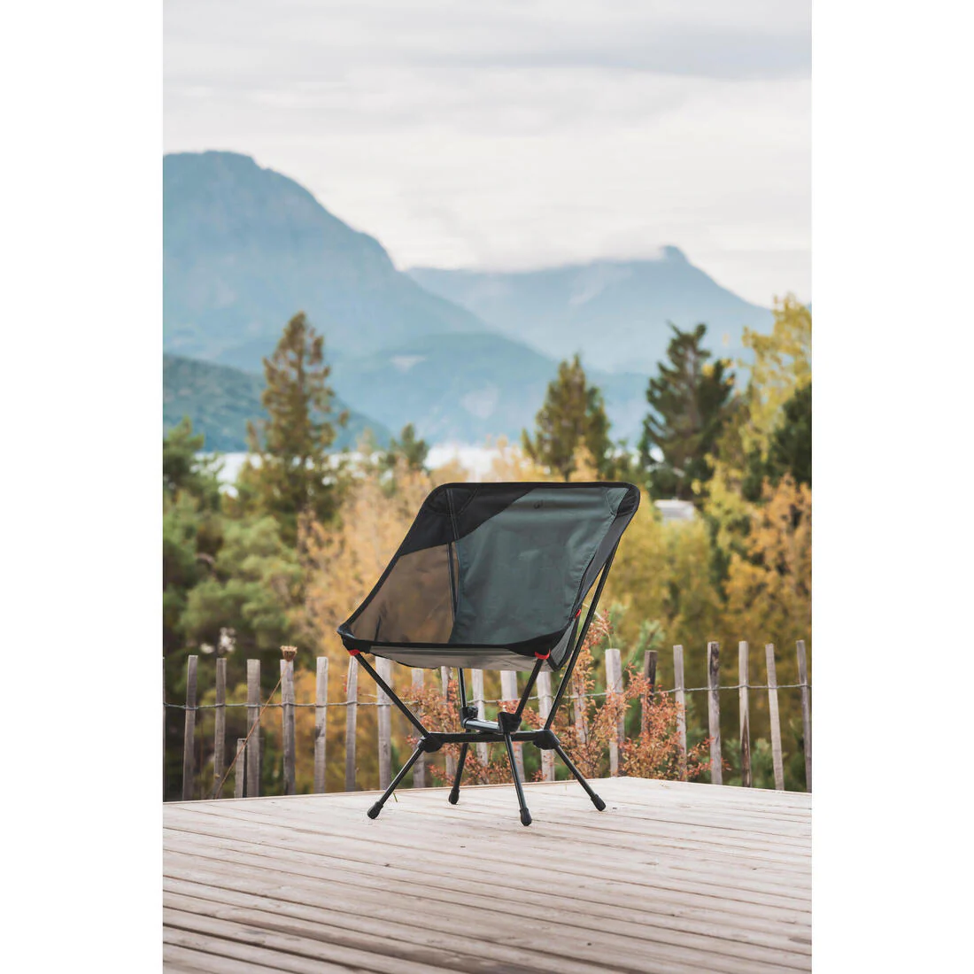 Low camping chair, ultra-compact and foldable, 500 M - Image 12