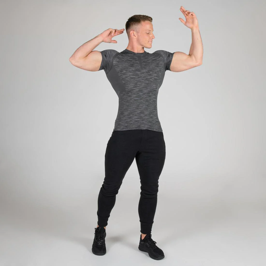 Men's Breathable Short-Sleeved Crew Neck Weight Training Compression T-Shirt - Image 9