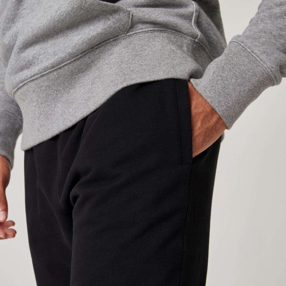 Men's comfortable slim-fit fitness jogging bottoms - Image 13