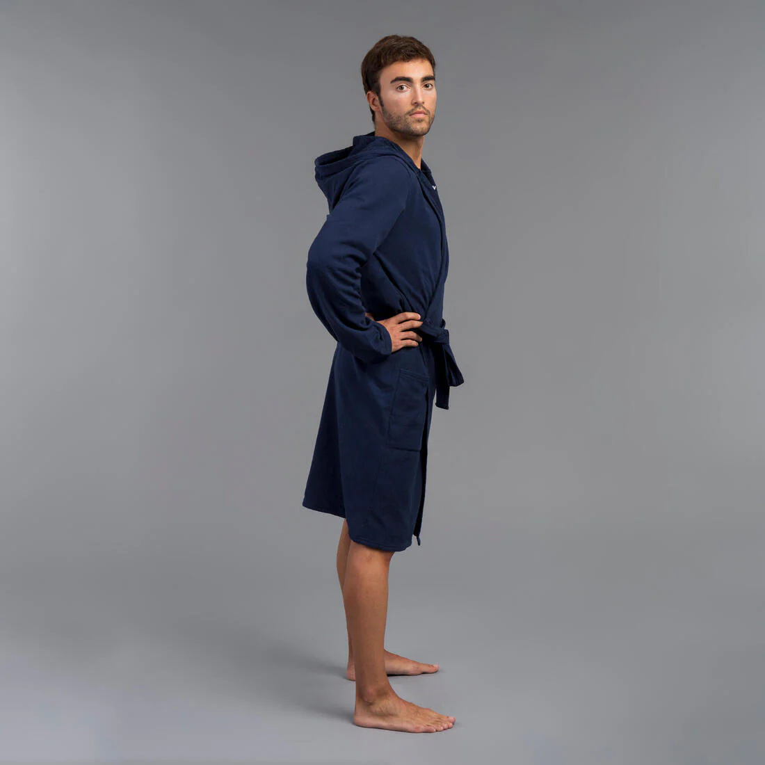 Men’s cotton compact hooded bathrobe in navy blue - Image 2