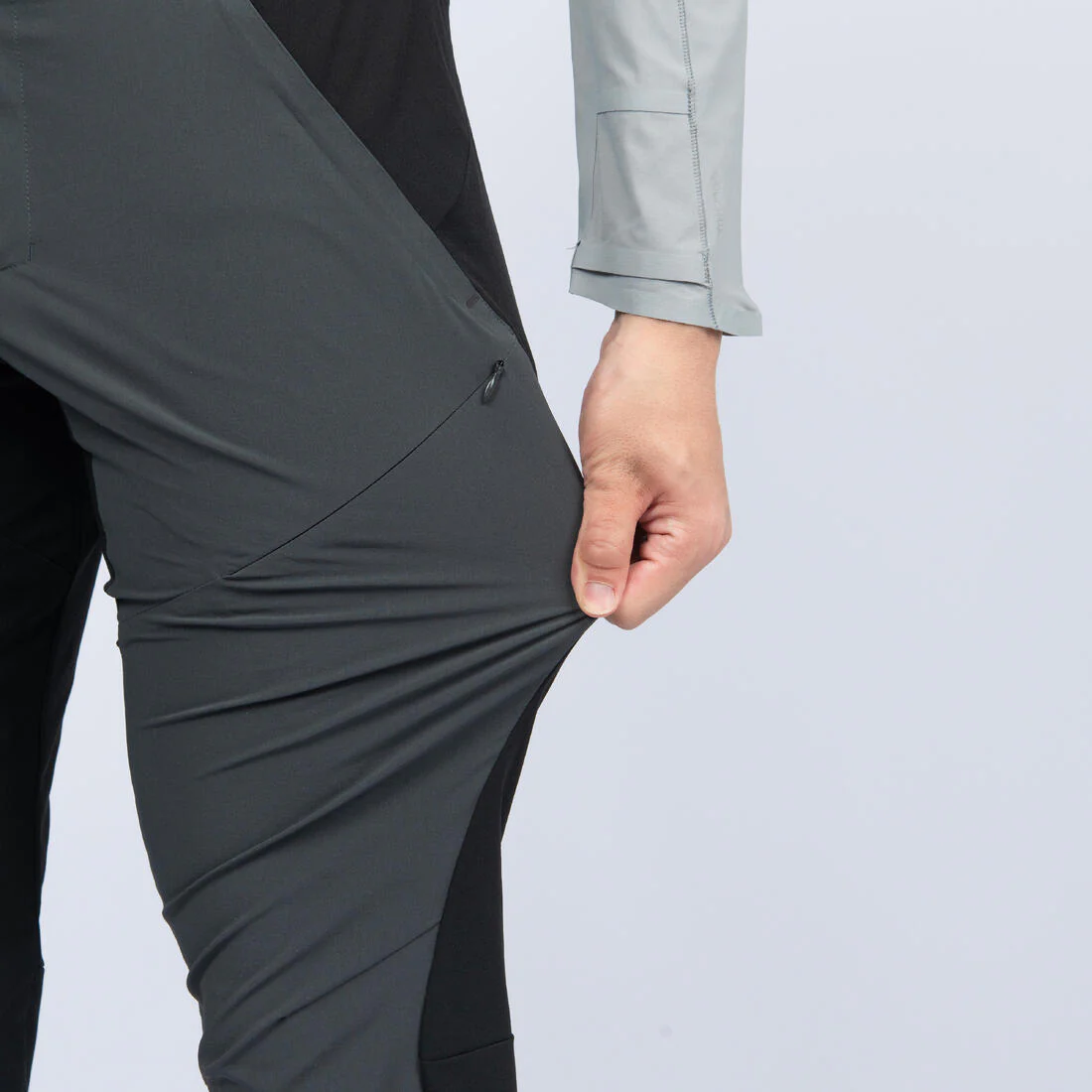Men’s Hiking Trousers, MH500 - Image 11