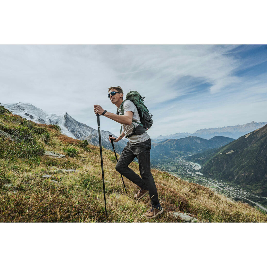 Men’s Hiking Trousers, MH500 - Image 29