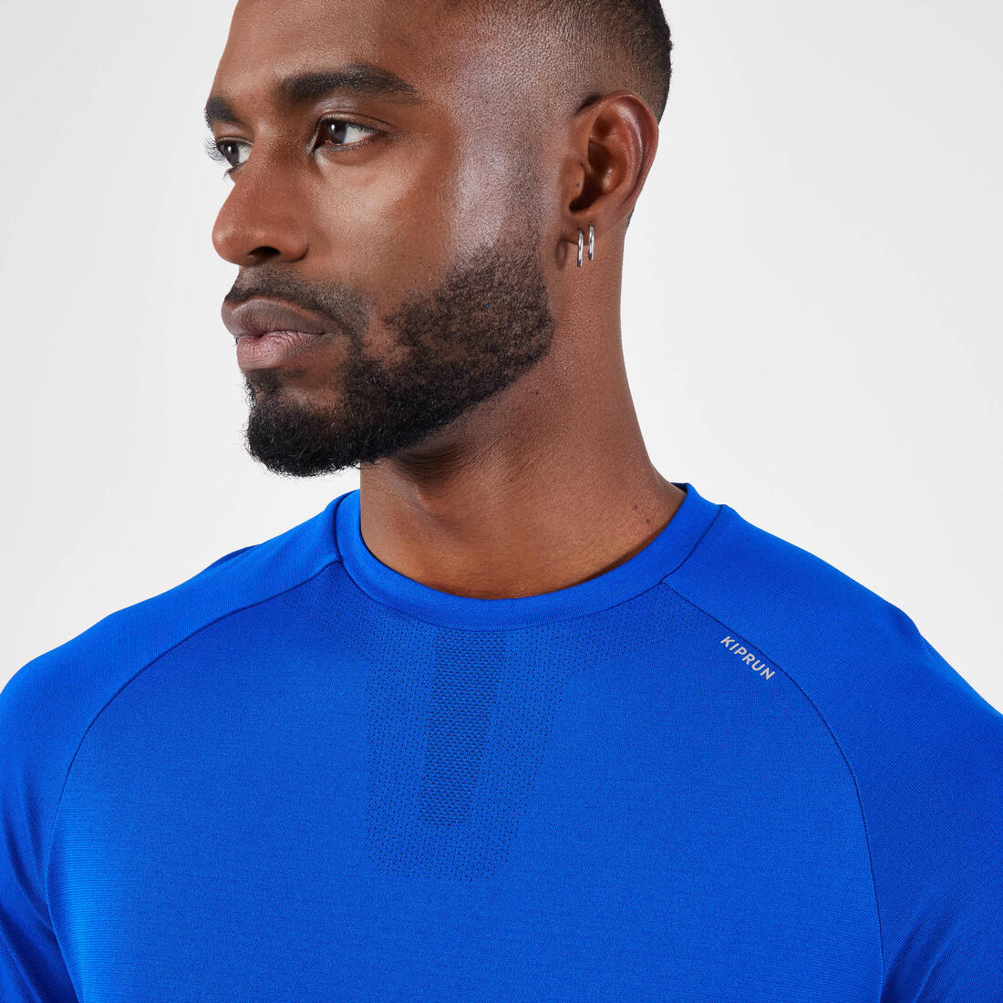 Men's KIPRUN Run 500 Comfort seamless running T-shirt - Image 6