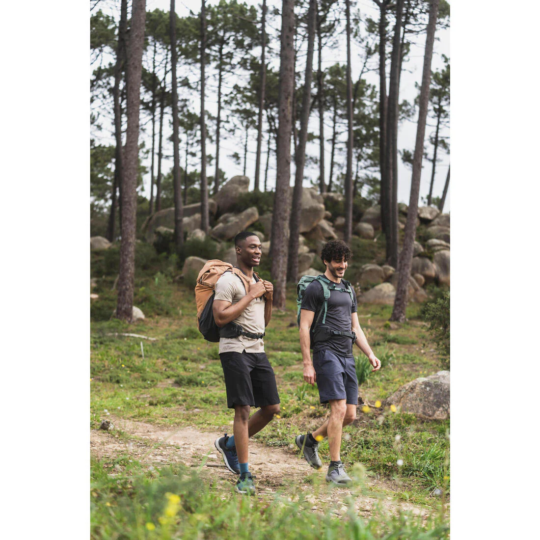 Men’s long hiking shorts, MH500 - Image 4