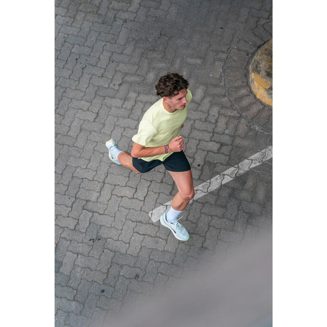 Men's Running Breathable T-shirt KIPRUN Run 500 Dry-yellow lemon - Image 43