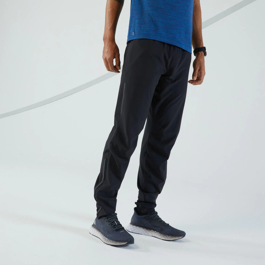 Men's Running Lightweight Trousers - KIPRUN Run 500 Light - Black - Image 4