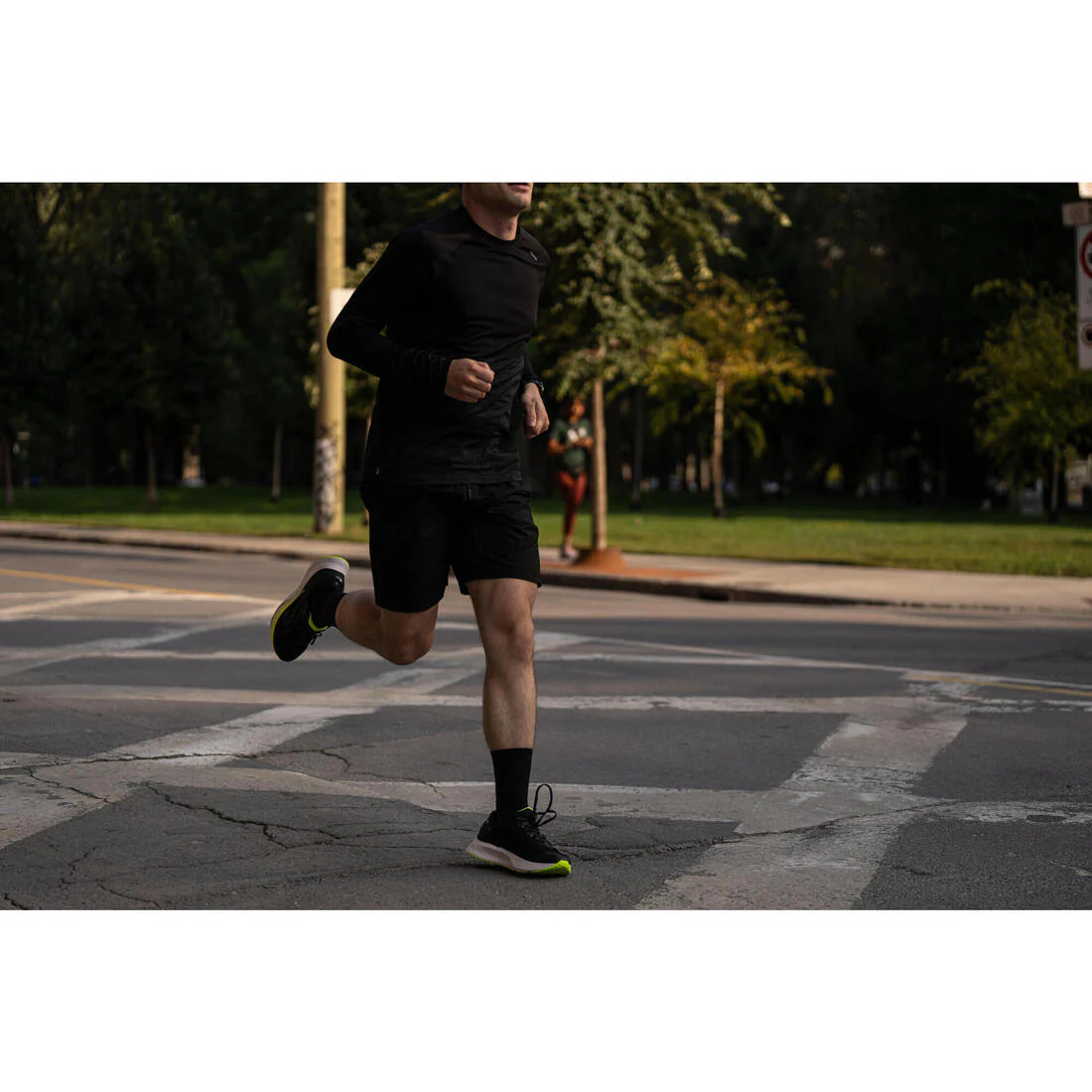 Men's Running Shorts Black - Run 500 Dry - Image 24