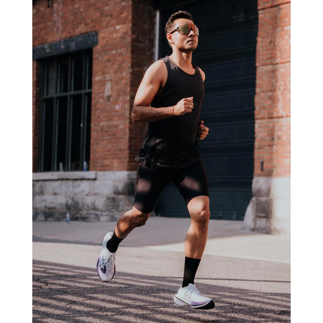 Men's Running Tight Shorts - Kiprun Run 100 Black - Image 8