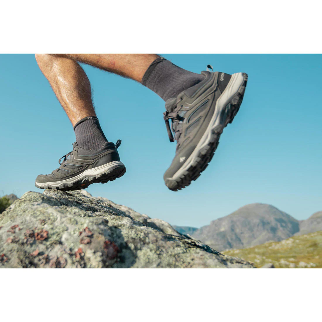 Men's Walking Boots MH100 Grey - Image 7