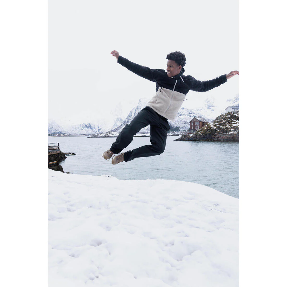 Men’s warm and water-repellent hiking trousers, SH500 - Image 12