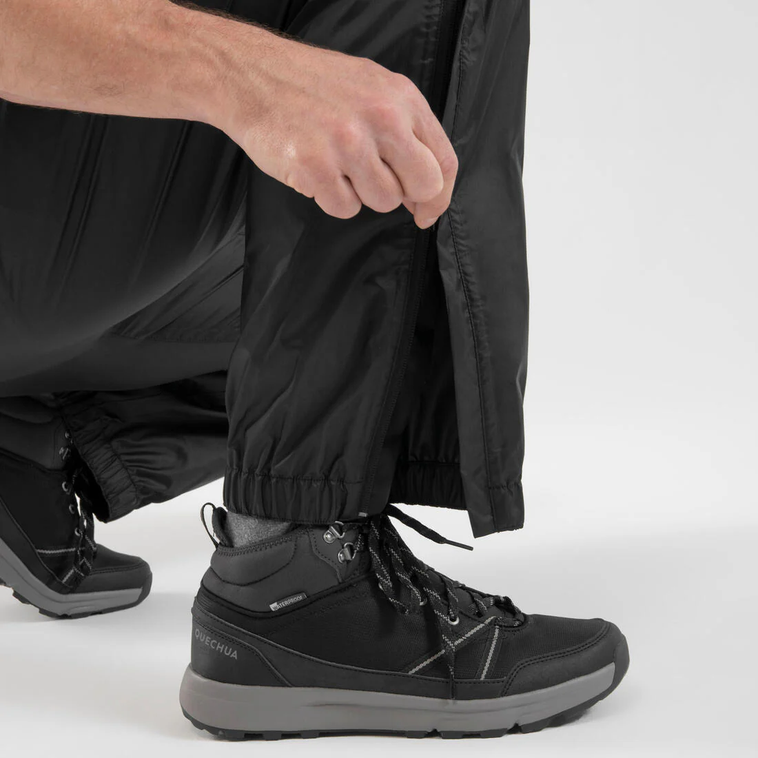 Men's Waterproof Hiking Over Trousers - NH500 Imper - Image 3