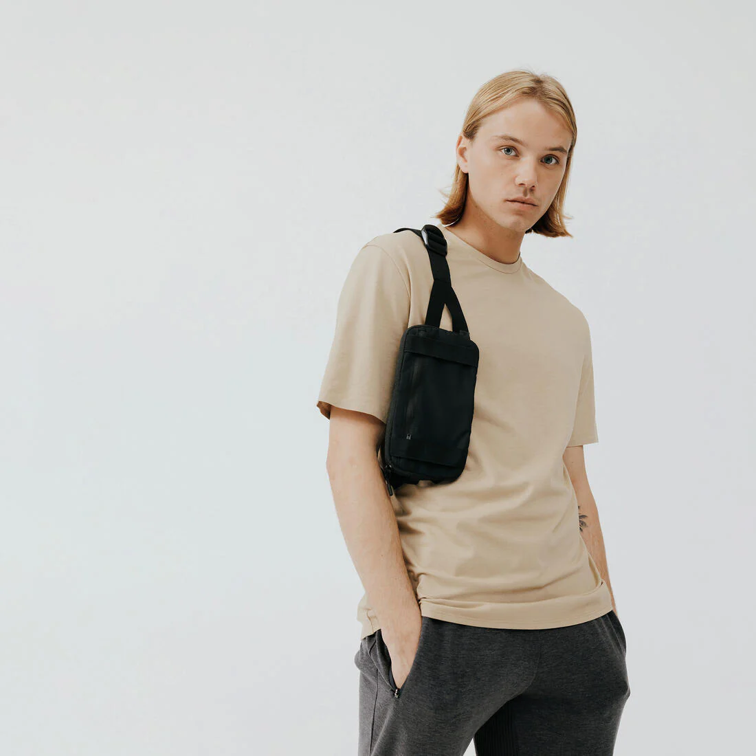 Men Women 2-position Kiprun 0.5 L Running Bag - Image 12