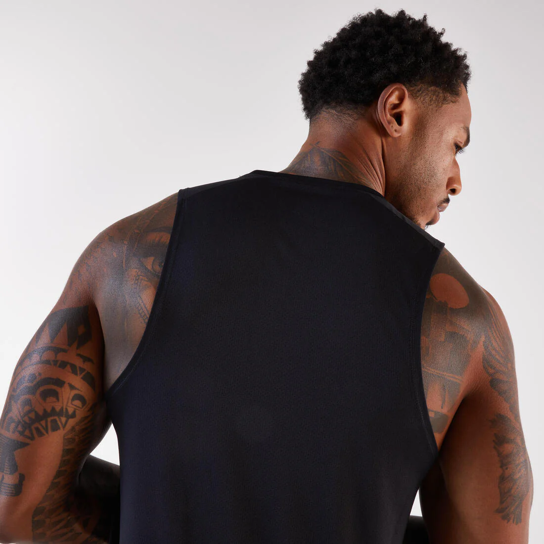 Men's running tank top, Kiprun Run 100 - Black - Image 4