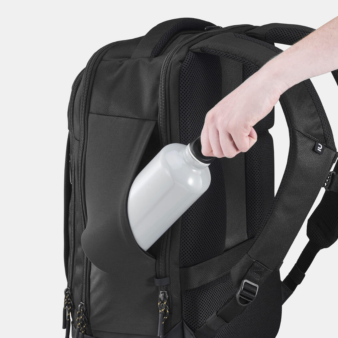 Multi-pocket hiking backpack 23 L, Escape 500 - Image 12