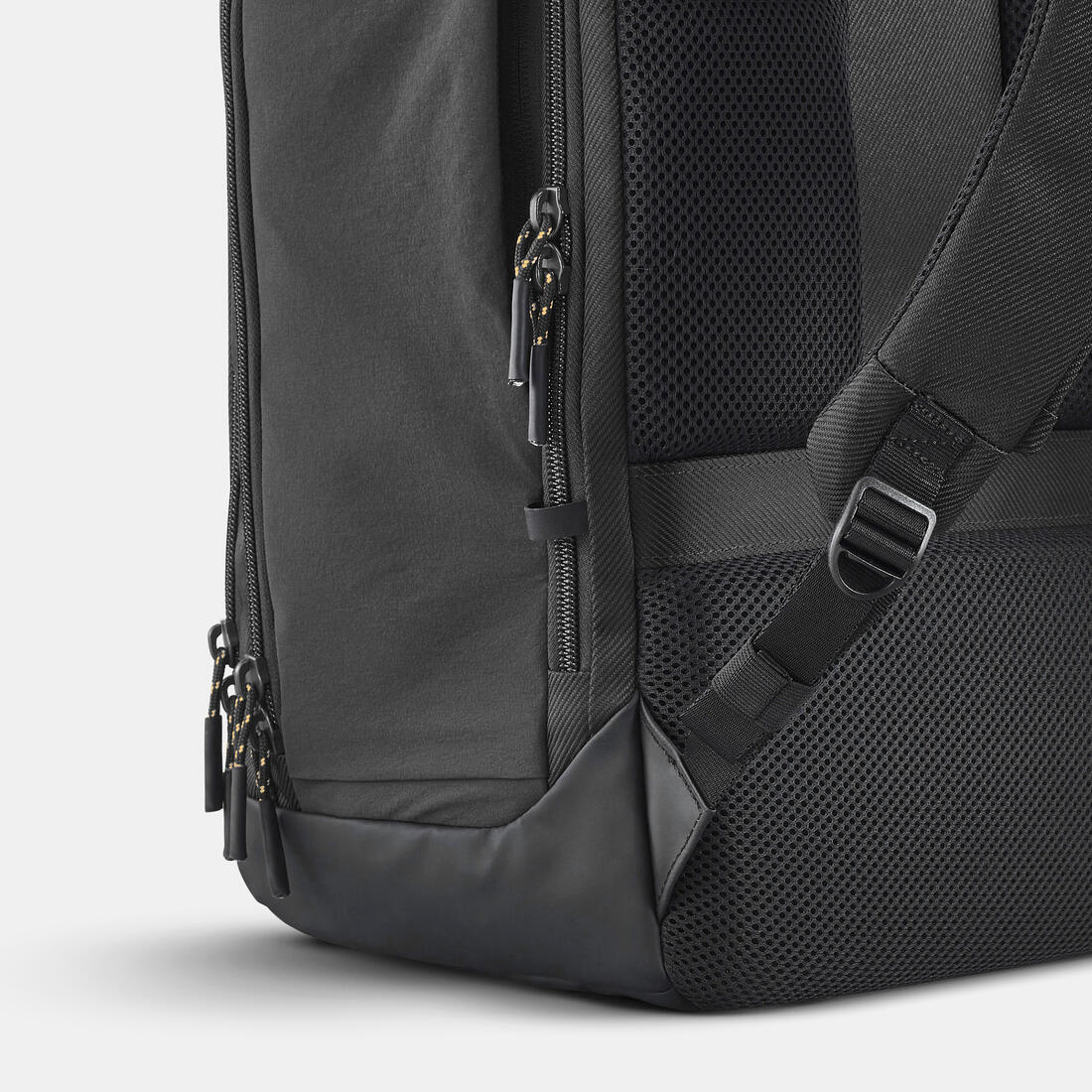Multi-pocket hiking backpack 23 L, Escape 500 - Image 14