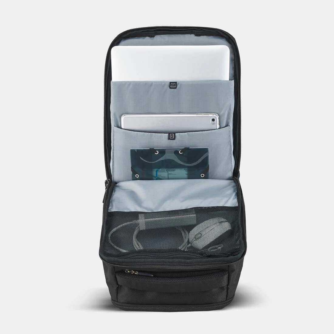 Multi-pocket hiking backpack 23 L, Escape 500 - Image 5