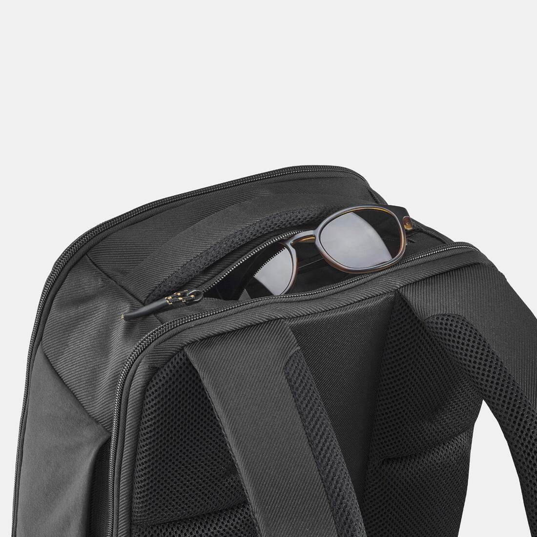 Multi-pocket hiking backpack 23 L, Escape 500 - Image 7