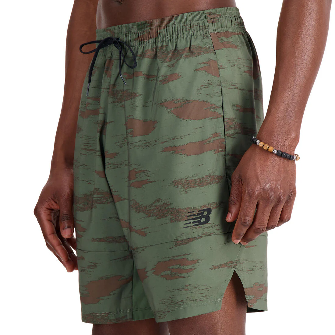 NEW BALANCE men Tenacity 9 Inch Printed Woven short - Image 5
