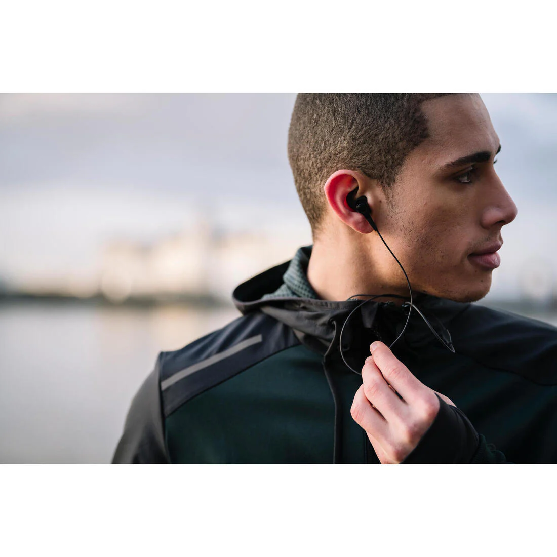 ONEAR 100 RUNNING EARPHONES BLACK - Image 8