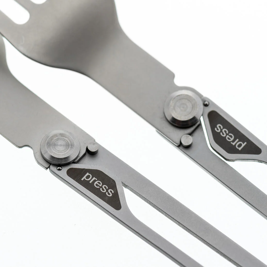 Pack of 2 Folding Cutlery Sets 900, Fork + Spoon, Stainless Steel for Camping - Image 4