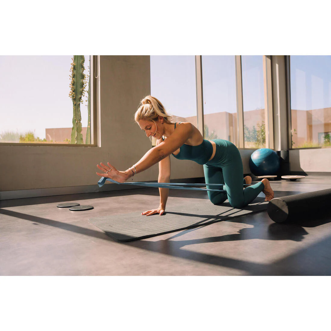 Pilates Elastic Resistance Band 2 kg - Blue - Image 3