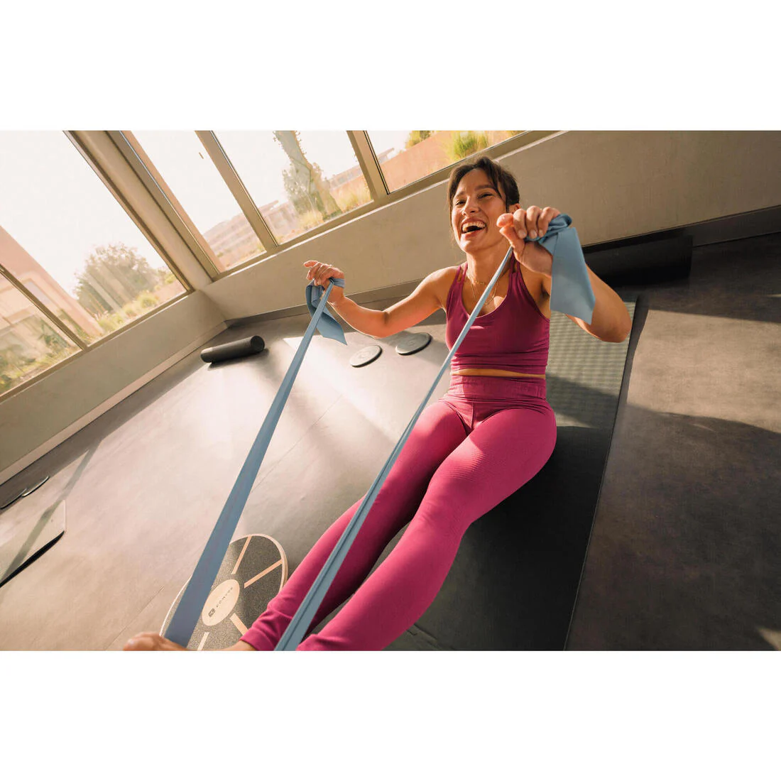 Pilates Elastic Resistance Band 2 kg - Blue - Image 6